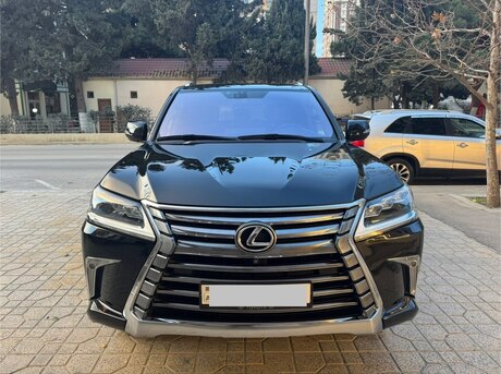 Lexus LX
